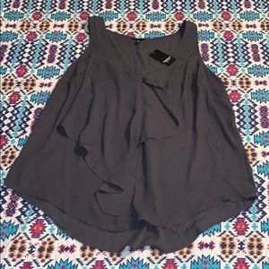 Torrid ruffle top NWT! Size 00
